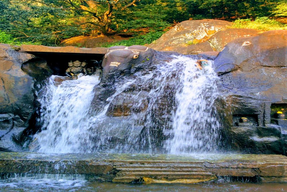 KALAHATTI FALLS (8).jpg